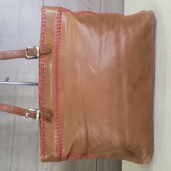 Isabella Fiore Beaded/ Embroidered Brown Leather Tote Shoulder Bag - Picture 4 of 14